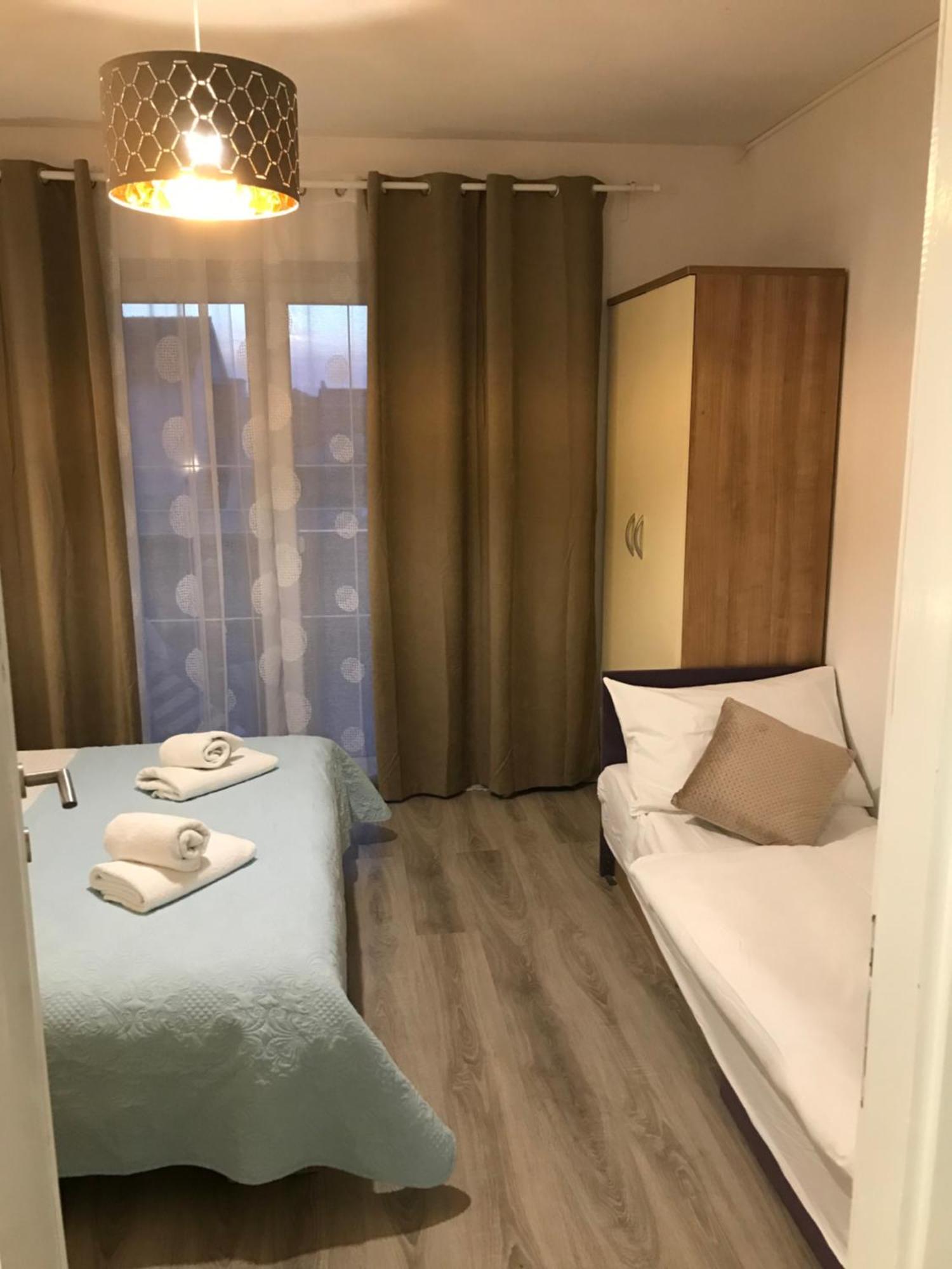 Apartments Mare Punat Ngoại thất bức ảnh